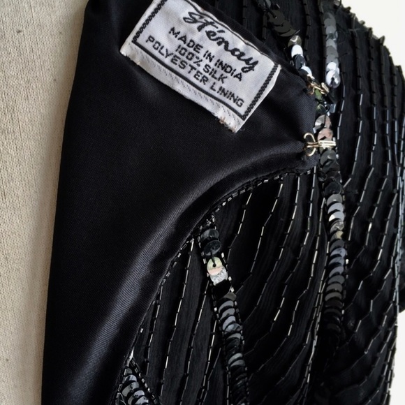 Vintage Sequin Beaded Dress with shoulder pads and open back size 4 in black - Picture 5 of 10